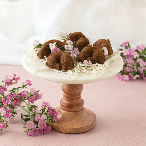 Nordic Ware Floral Heart Bundt Pan — Las Cosas Kitchen Shoppe