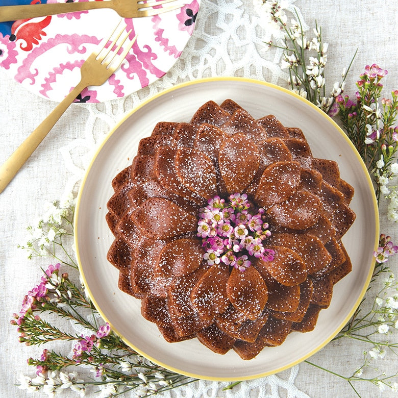 Nordic Ware Blossom Bundt Pan — Las Cosas Kitchen Shoppe