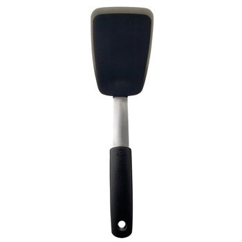 OXO Good Grips Large Silicone Flexible Turner & Good Grips Nylon Flexible  Turner, Black